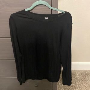 Never worn gap ls tee